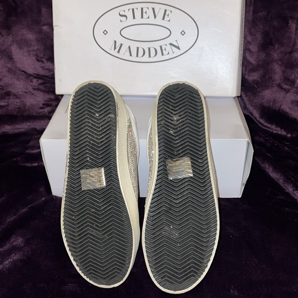 Steve Madden Star Rhinestone Sneakers - Picture 5 of 9